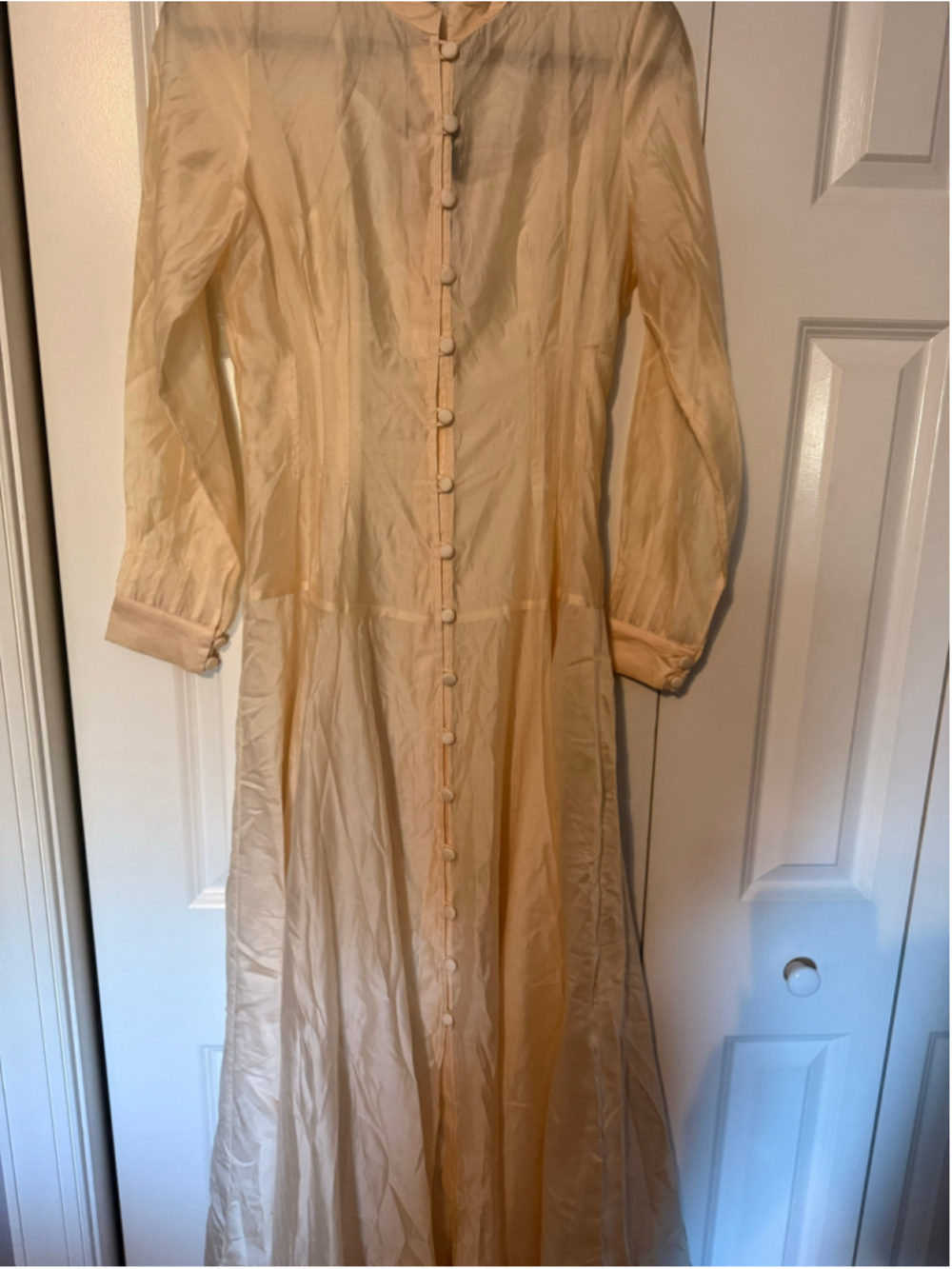 Women's KATIENYC NWT Tuckernuck
Champagne Organza Marbella
Dress XS - Picture 6 of 7